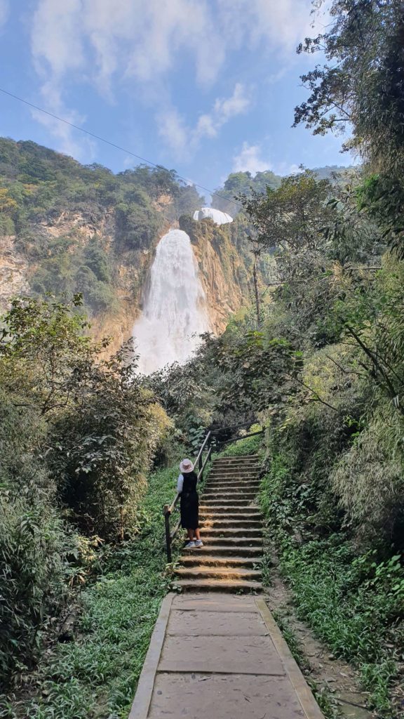 El Chiflon Waterfall's Spectacular Views
